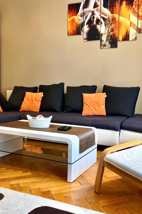 A54: Charming Apartment In The Ruin Bar District Budapest Exterior foto